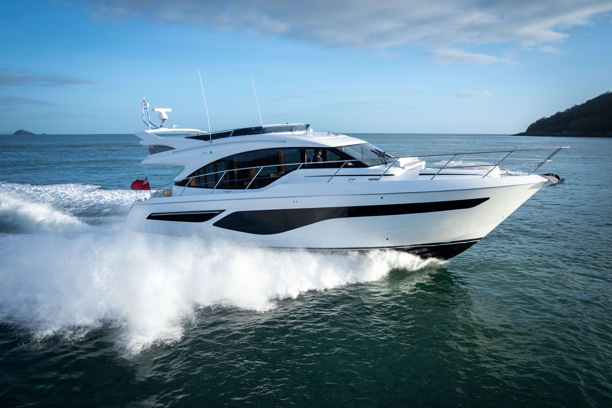 Princess F55 motor yacht exterior